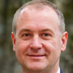“This page was essential for me. I was about to give up on seeking help when I found this analysis. I felt respected as a reader, not pressured. Clear, well-explained, well-founded information. Congratulations on your excellent work.”